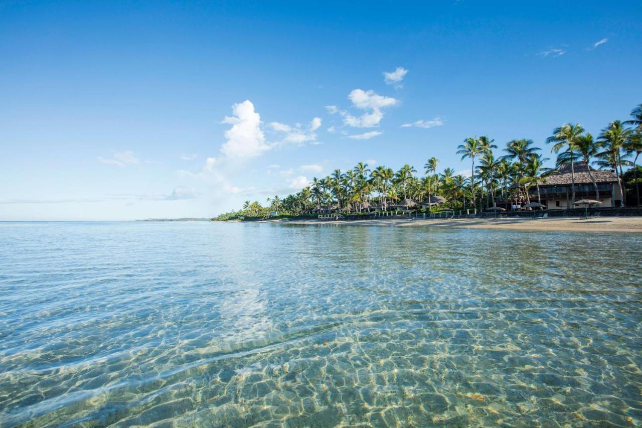 Outrigger Fiji Beach Resort Korotogo Exterior foto View of the beach at the Sheraton Resort